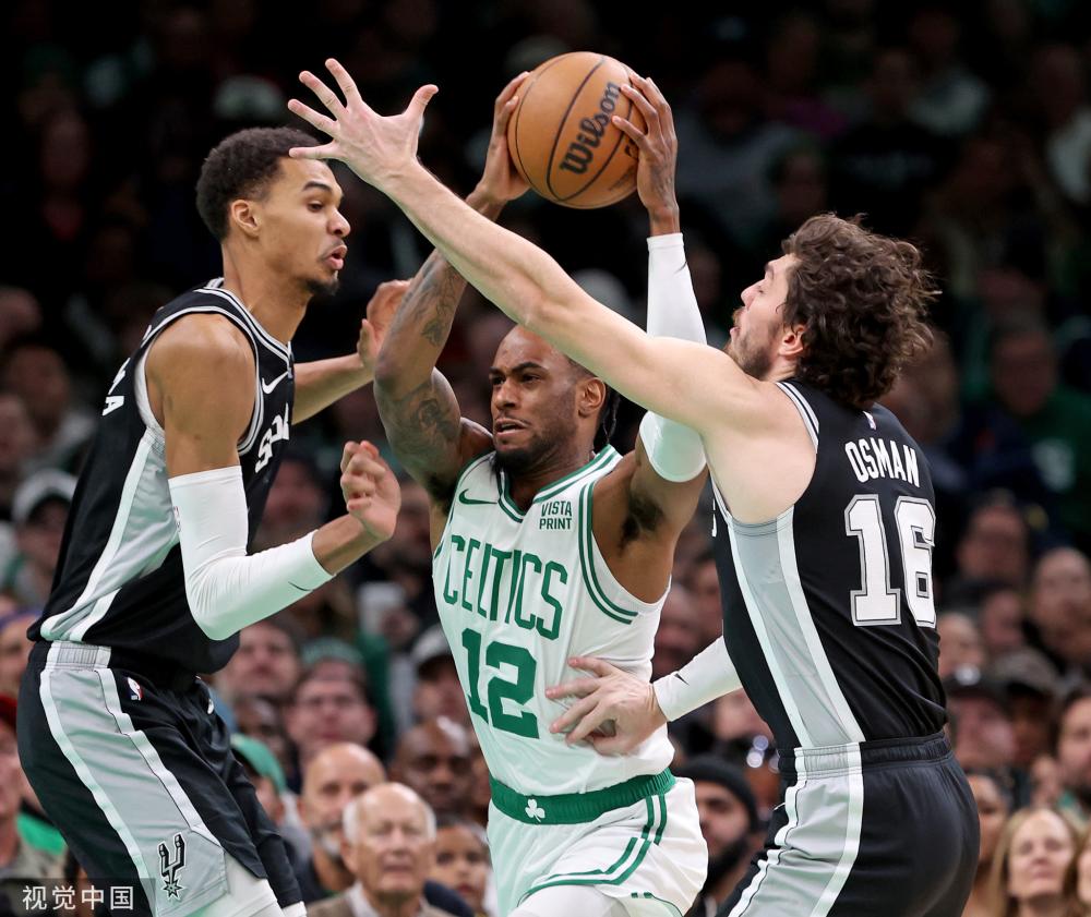 他个人拿下 他个人拿下